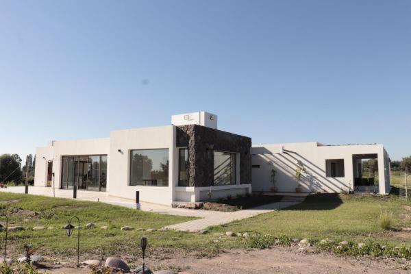 Lujan de Cuyo Villa Mendotza المظهر الخارجي الصورة